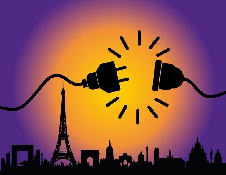 coupure électrique, economie d'énergie, horizon, paris, ville, l'europe , électricité, énergie atomique, électricité verte, énergie, économiser, rareté, symbole