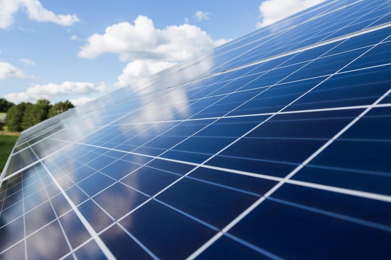 photovoltaïque, système solaire, énergie, des nuages, énergie renouvelable, solaire, énergie solaire, la production d'énergie, énergie solaire photovoltaïque, nature, énergie verte, électricité, paradis, réflexion