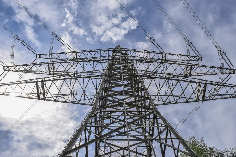 poteau électrique, électricité, énergie, bloc d'alimentation, ligne électrique, haute tension, paradis, pylône haute tension, la technologie, ligne à haute tension, lignes aériennes, des nuages, tension, électrique, câble, nature, bleu, la gestion, industrie