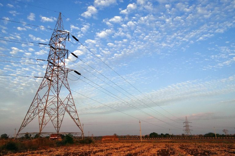 pouvoir électrique, pylône, haute tension, tour électrique, ligne de transmission, inde, blue power, pylône, haute tension, haute tension, haute tension, haute tension, haute tension