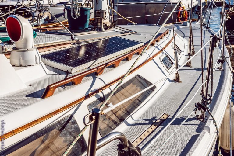 bateau, océan, voilier, loisirs, voile, loisir, expédition, maritime, solaire, nature, panneau solaire
