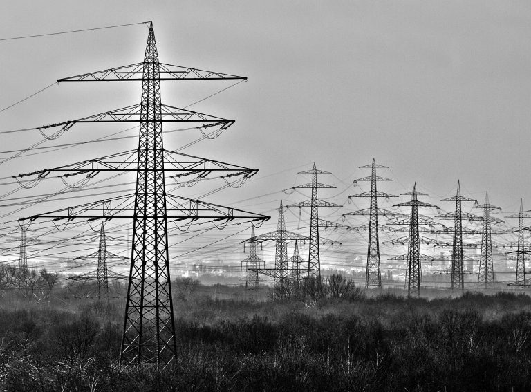 énergie, électricité, pylônes électriques, ligne électrique, haute tension, pylône haute tension, poteau électrique, industrie, bloc d'alimentation, les lignes électriques