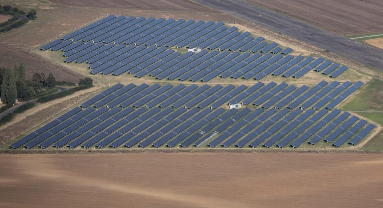la ferme solaire, panneaux solaires, énergie renouvelable, l'énergie durable, électricité, panneaux solaires, panneaux solaires, panneaux solaires, panneaux solaires, panneaux solaires