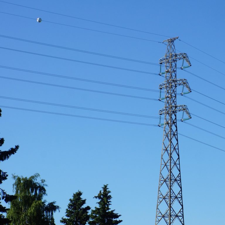 ligne électrique, poteau électrique, l'approvisionnement en électricité, lignes aériennes, réseau électrique, transmission d'énergie, le transport d'électricité
