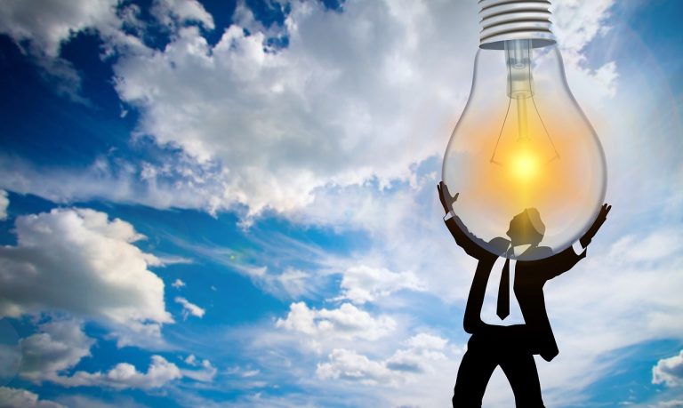 personne, poire, ampoule, soleil, énergie solaire, léger, nuclear phaseout, jaune, demande d'électricité, production d'électricité, cellules solaires, rayons de soleil, électricité, renouvelable, alternativement, production d'énergie, la nature, technologie solaire, ampoule, ampoule, ampoule, ampoule, ampoule, énergie solaire, énergie solaire, énergie solaire, énergie solaire, électricité, électricité, électricité
